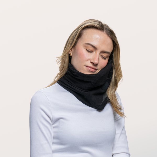 TRAVEL PILLOW